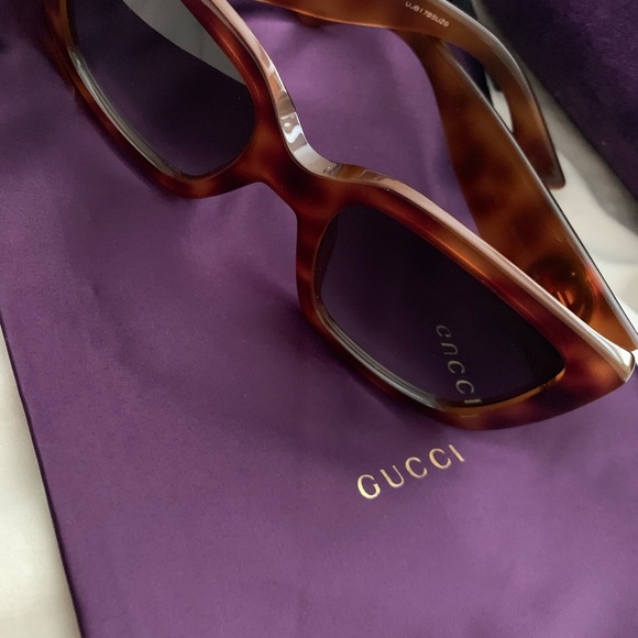 Gucci Sunglasses main image 5